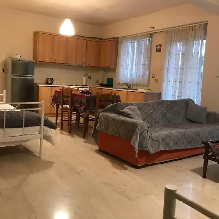 65 τμ στην καρδιά της πόλης Триполис