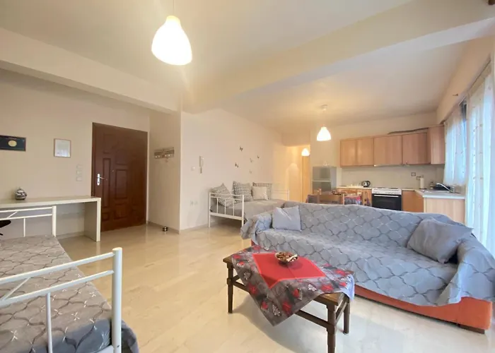 65 τμ στην καρδιά της πόλης טריפוליס